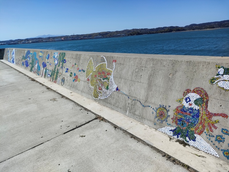 よがさきおはじきアート